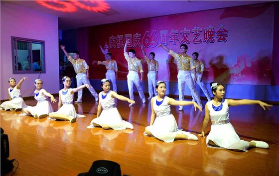 皖南電機(jī)慶國慶66周年晚會(huì)-舞蹈-家鄉(xiāng)的月亮 皖南電機(jī)慶國慶66周年晚會(huì)-舞蹈-家鄉(xiāng)的月亮