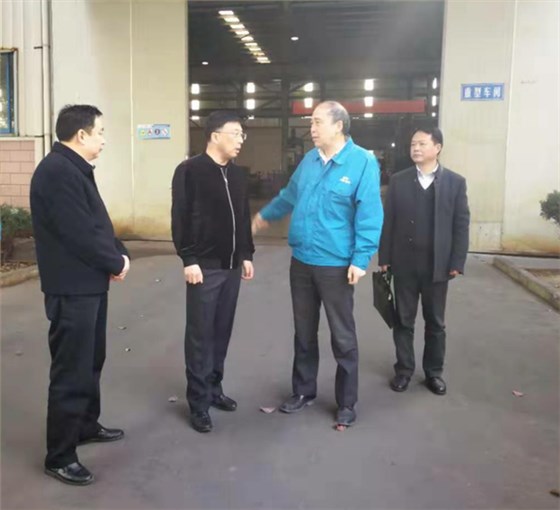 新任涇縣縣委副書記、代縣長施懷中到安徽威能電機有限公司