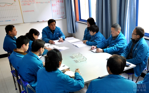 股東分部門審議董事會工作報(bào)告 